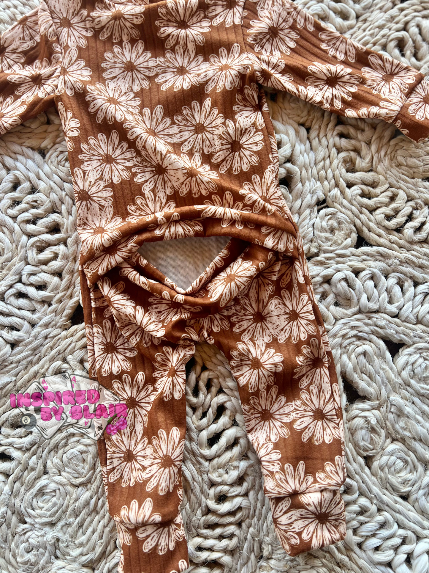 0/3m Wren envelope romper