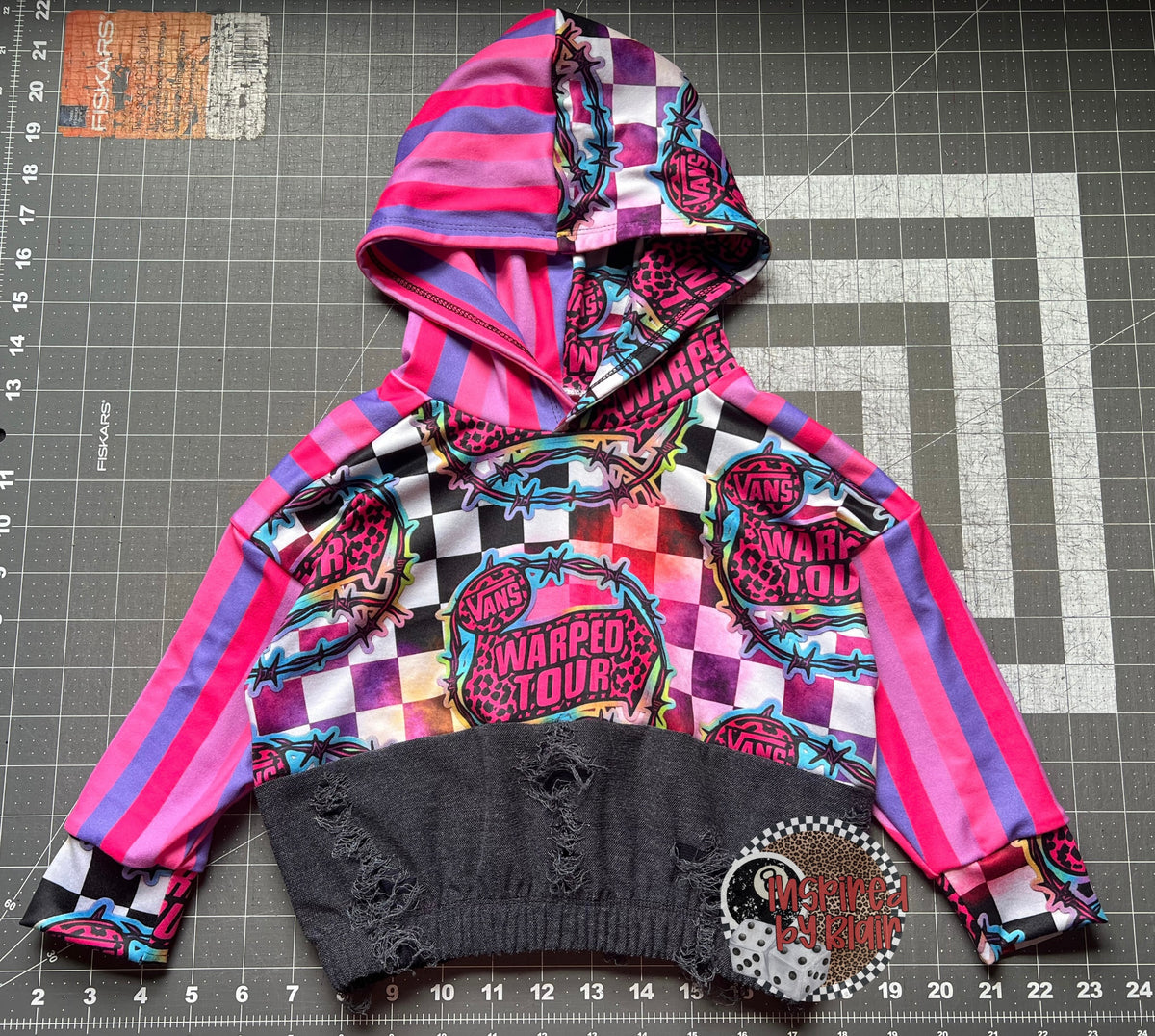 18m block party pullover